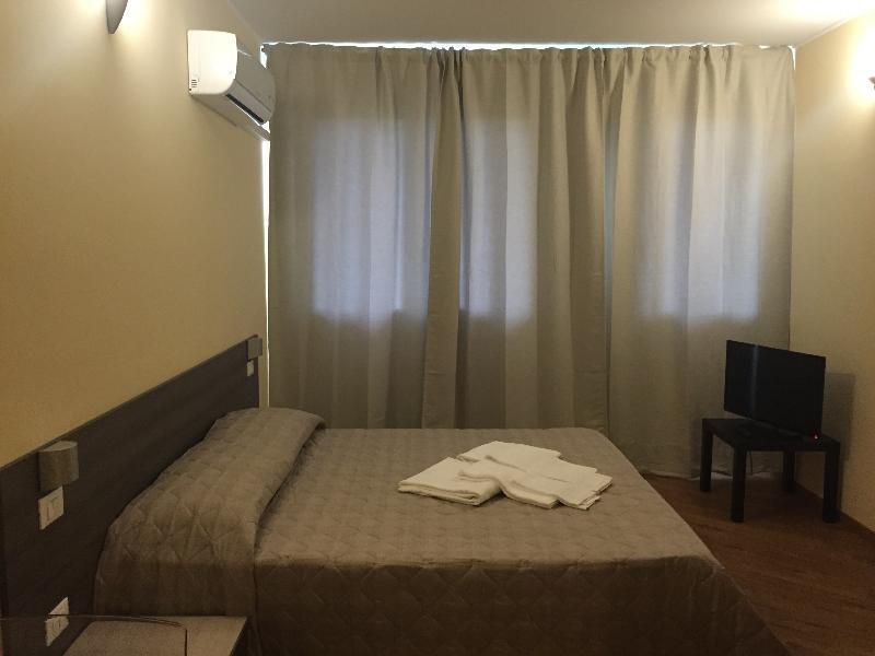 Al Borgo Aparthotel Sarzana Kültér fotó