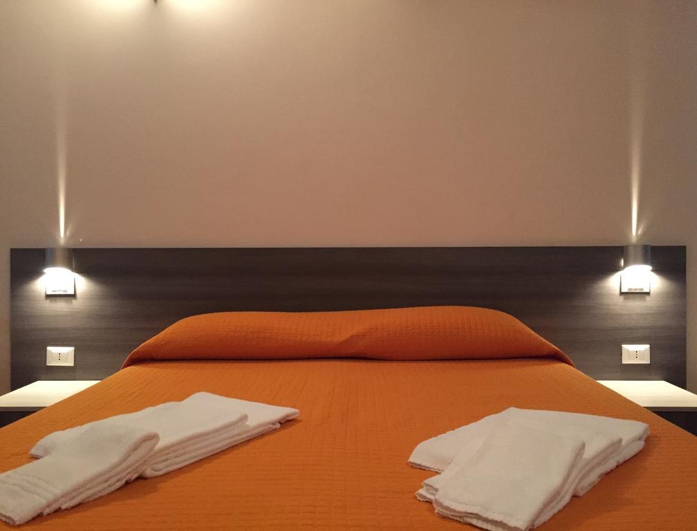 Al Borgo Aparthotel Sarzana Szoba fotó